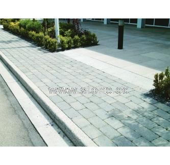 Charnwood Kerb  5