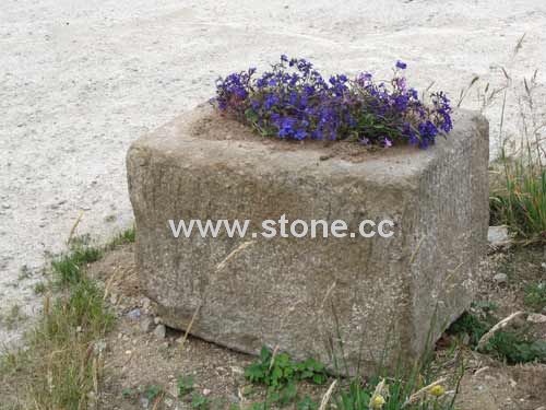 Flower pot