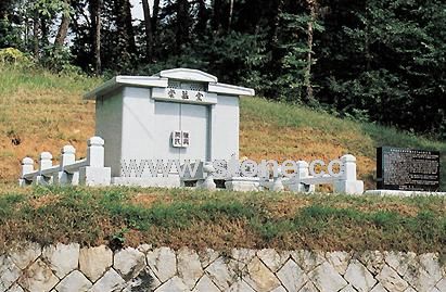 Mausoleum -36