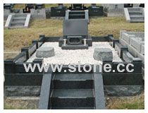 Monument 10