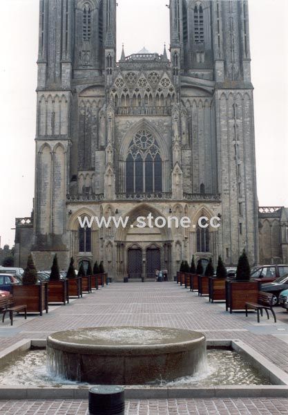 Paving stone