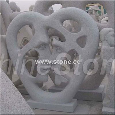 Statue A001