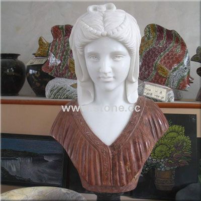 Statue B003