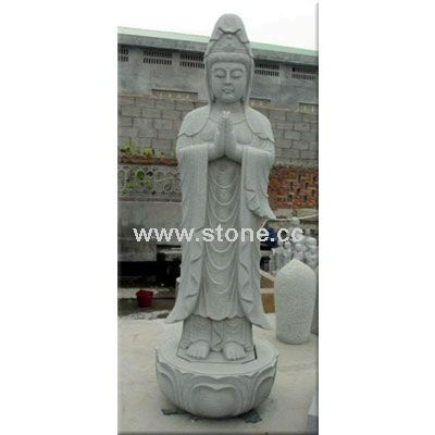 Statue H004