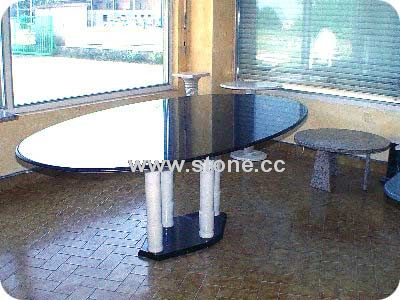 Table ovale