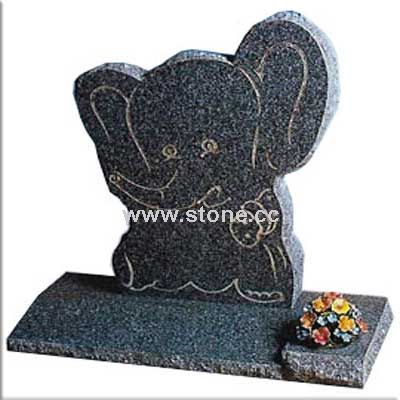 monument002