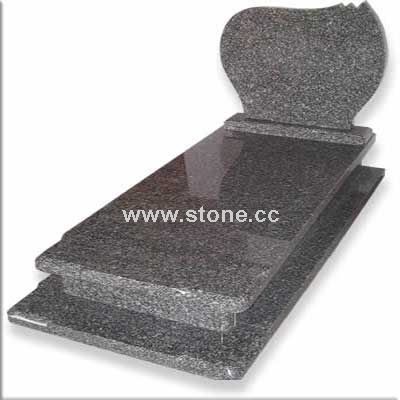 monument013