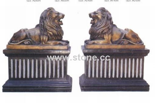Bronze Lion on Black Marble Base (SL401) Bronze Lion on Black Marble Base (SL401)