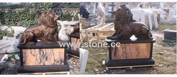 Bronze Lion on Marble Base (SL601) Bronze Lion on Marble Base (SL601)