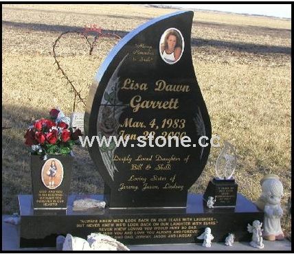 Granite Monument -1