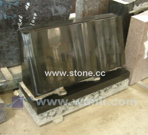 Granite Monument (WLTS016) Granite Monument (WLTS016)