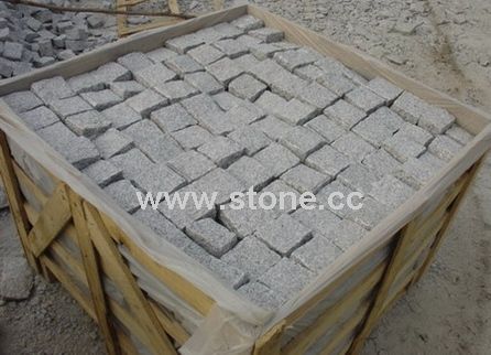 Kerbstone