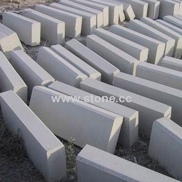 Curbstone