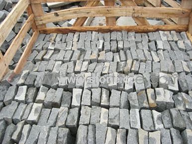 Granite Paving Stone / Cobblestone (Black Cubes) Granite Paving Stone / Cobblestone (Black Cubes)