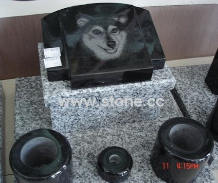 Pet Tombstone
