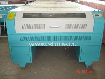 Laser Cutting Machine for Leather and Advertisement Industry (DC-G1280/G1290) Laser Cutting Machine for Leather and Advertisement Industry (DC-G1280/G1290)