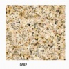 G682 Rusty Stone