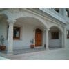 Archs and Cornice Moldines