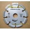 Crack chasing saw blade