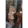 Statue M001