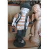 Statue M004